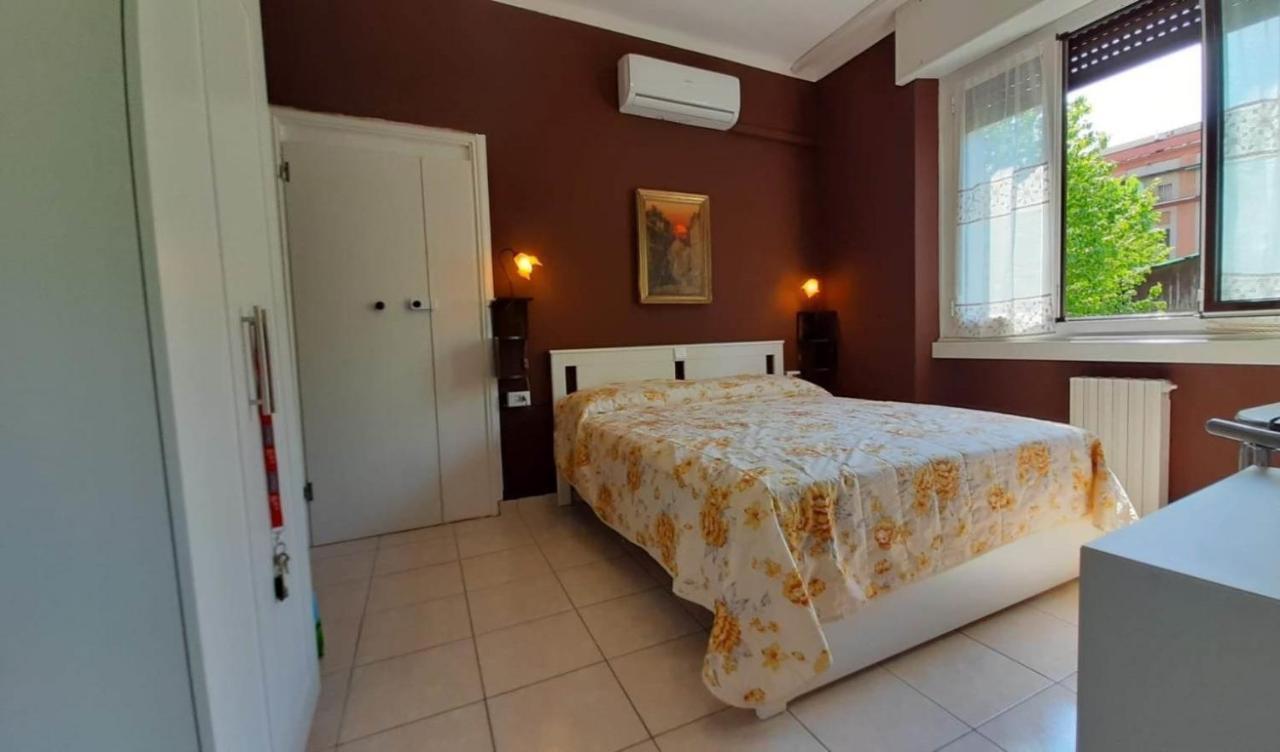 Bed and Breakfast Vialetto V. Pastro 10 Милан Экстерьер фото